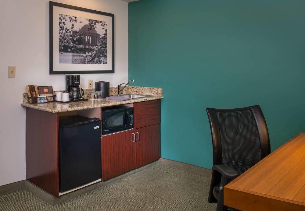 Springhill Suites Herndon Reston מראה חיצוני תמונה